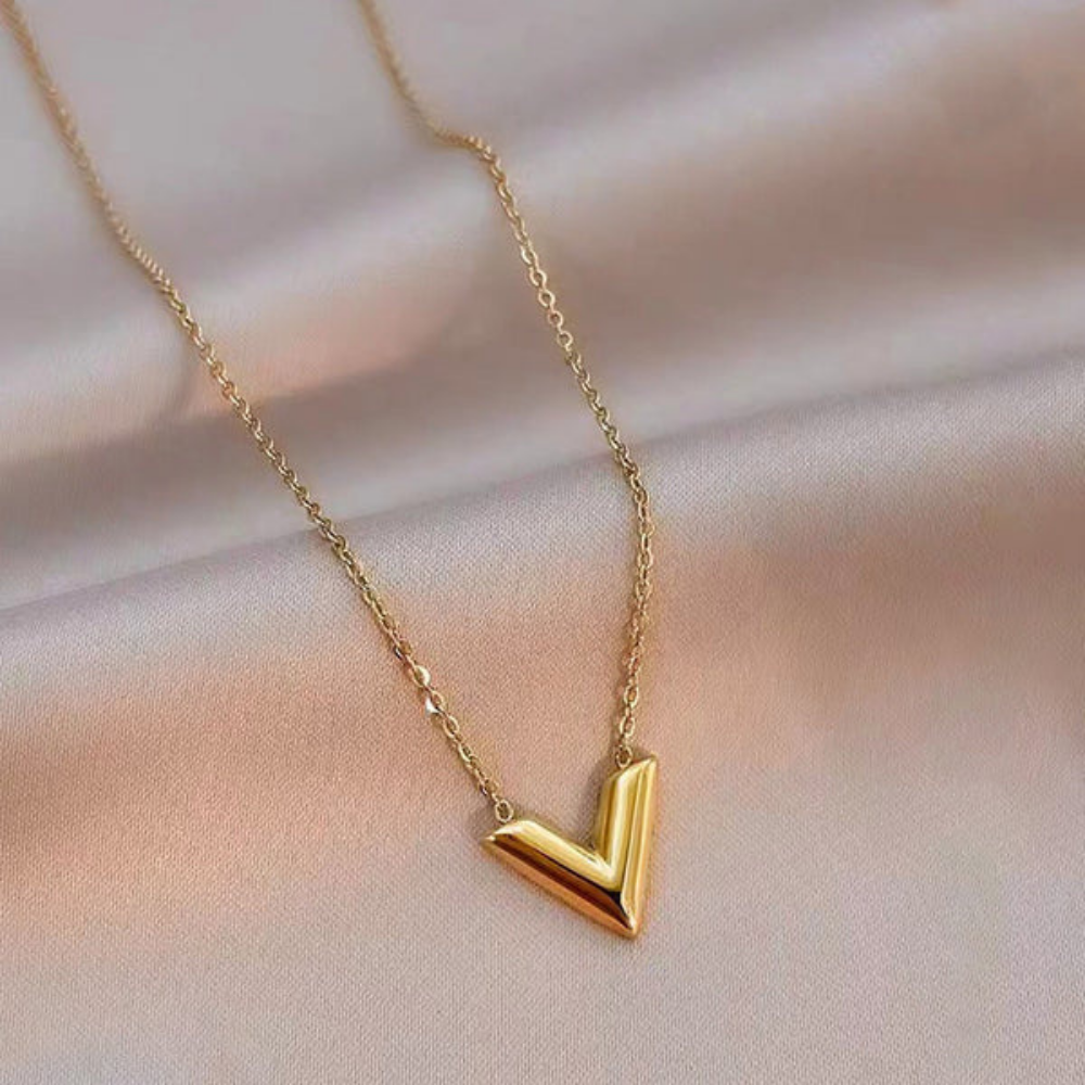 V-Shaped Pendant