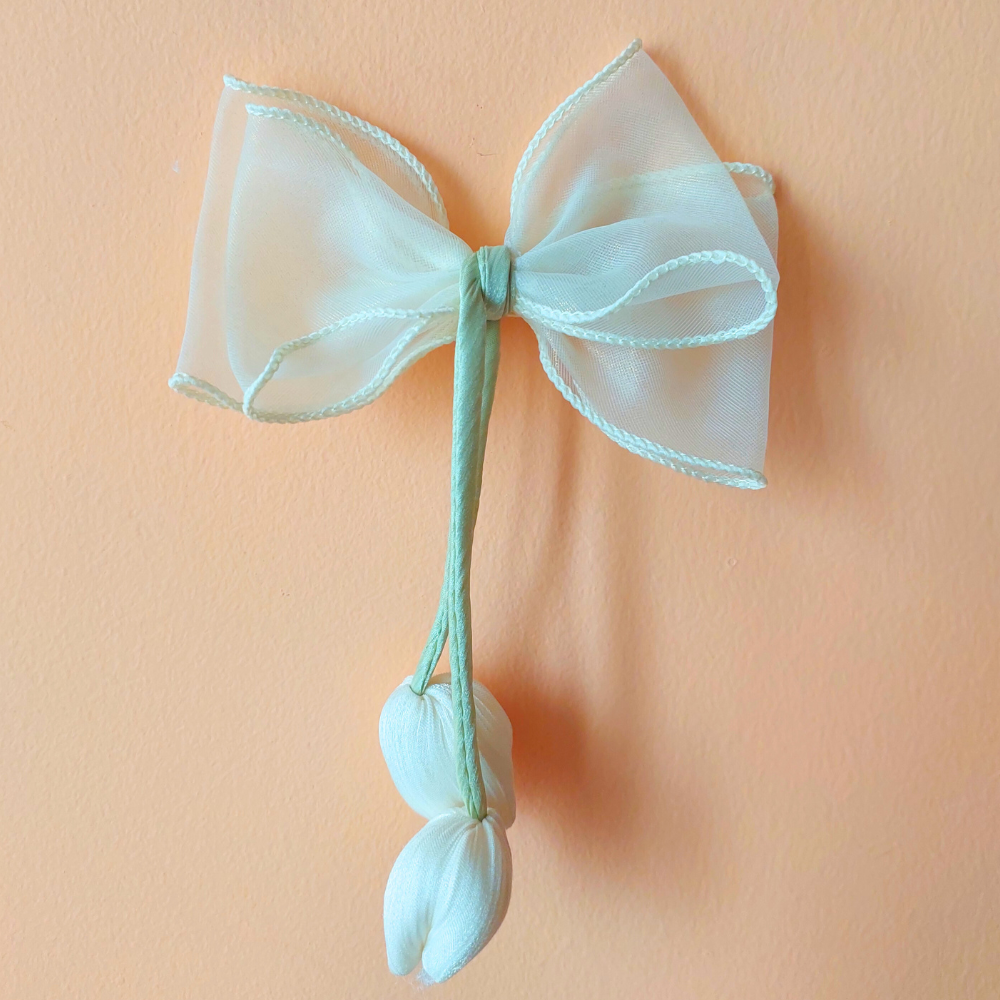 Buttercream Tulip Bows
