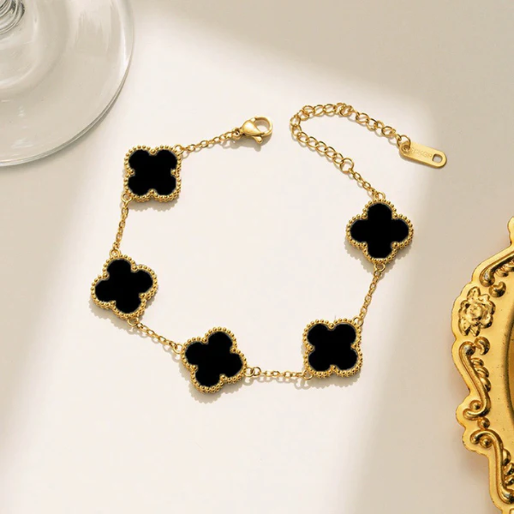 Clover Bracelet Black